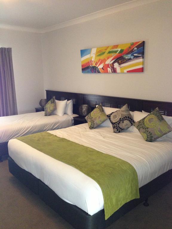 Alexandra Hills Hotel Cleveland Zimmer foto